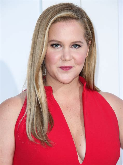 Hair color: Blond. Height: 170 cm. Weight: 74 kg. Measurements: 96-71-99 cm. Amy Schumer is a Peabody Award-winning stand-up comedienne and actress (best known for Trainwreck (2015)). Amy’s crass stand-up routines mostly focus on inter-personal relationships, sex, and her own stinky cooch. She describes her pussy smelling like a small ...
